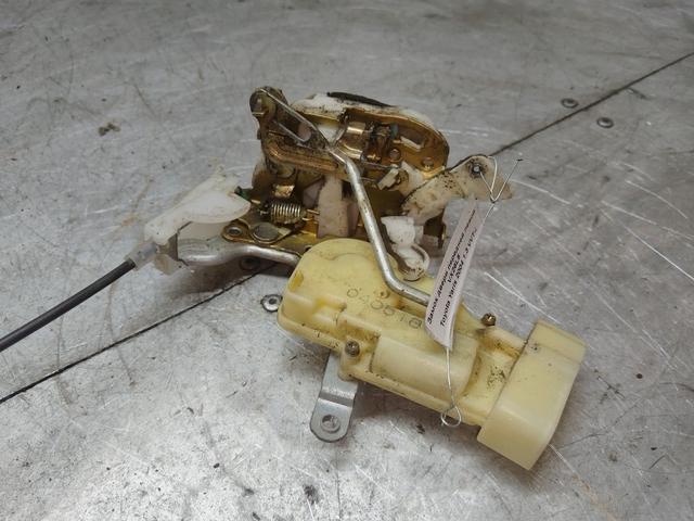 Замок двери передней левой VX26L5 Toyota Yaris - Фото 5