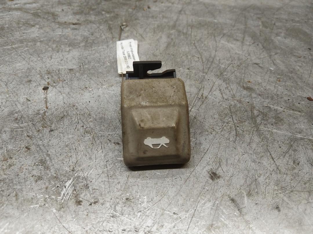 Ручка открывания капота ILMB8Z Hyundai Trajet - Фото 1