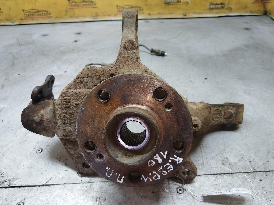 Кулак поворотный правый SWDL0J Renault Espace