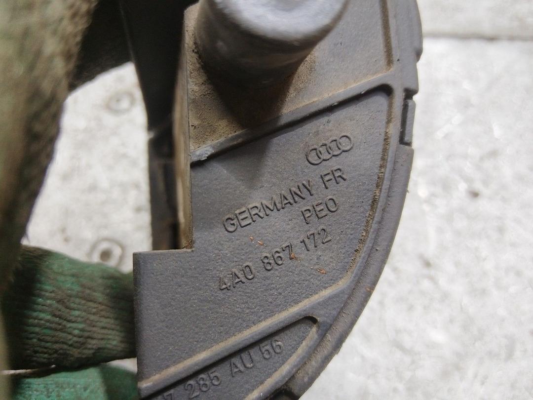 Ручка внутренняя B2XW71 Audi 100 - Фото 4