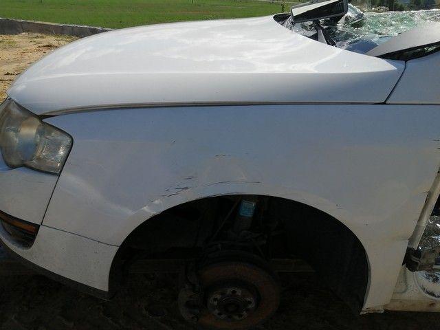 Крыло переднее левое V8Q0JR Volkswagen Passat - Фото 1