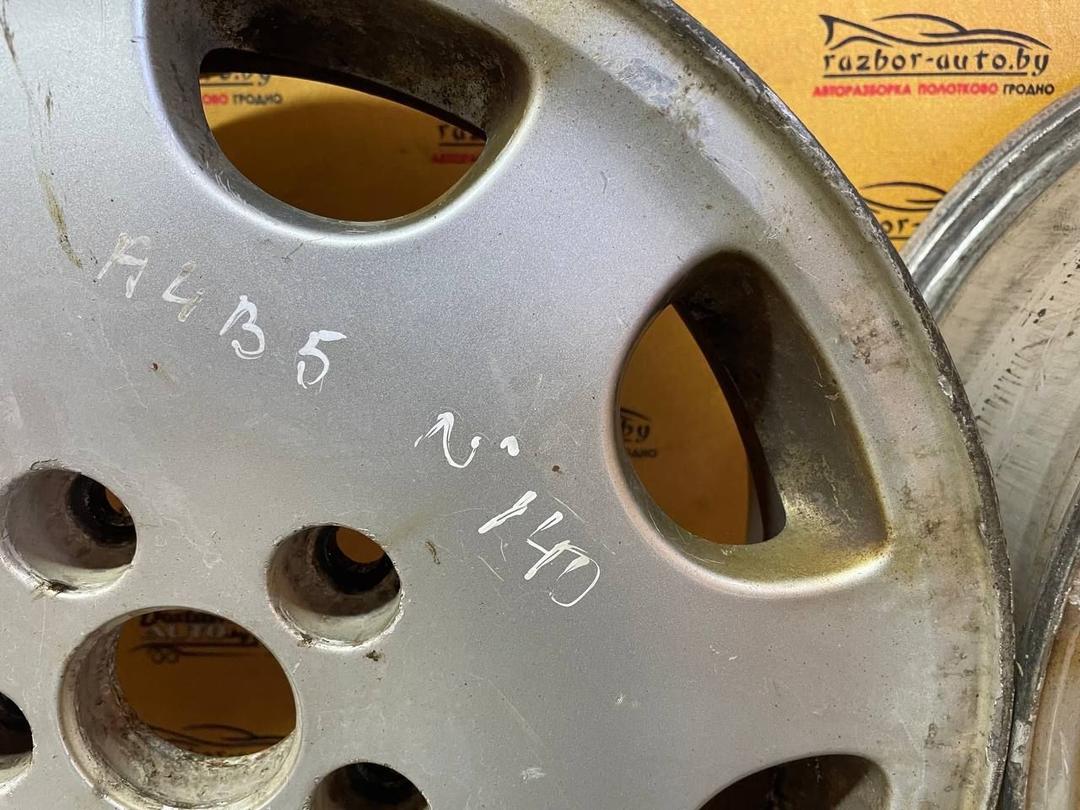 Предлагаем Диск литой R15, 5x112 Audi A4 1998 SUESD7 SUESD7 Audi A4 купить для авто. Выбор размера, всегда в наличии, принимаем заказы на запчасти