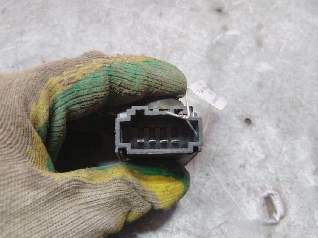 Джойстик регулировки зеркал FGW5LL Volkswagen Passat - Фото 2