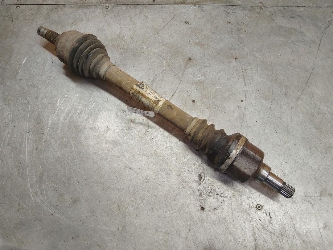 Полуось передняя левая (приводной вал, ШРУС) YB1XMK Citroen C4