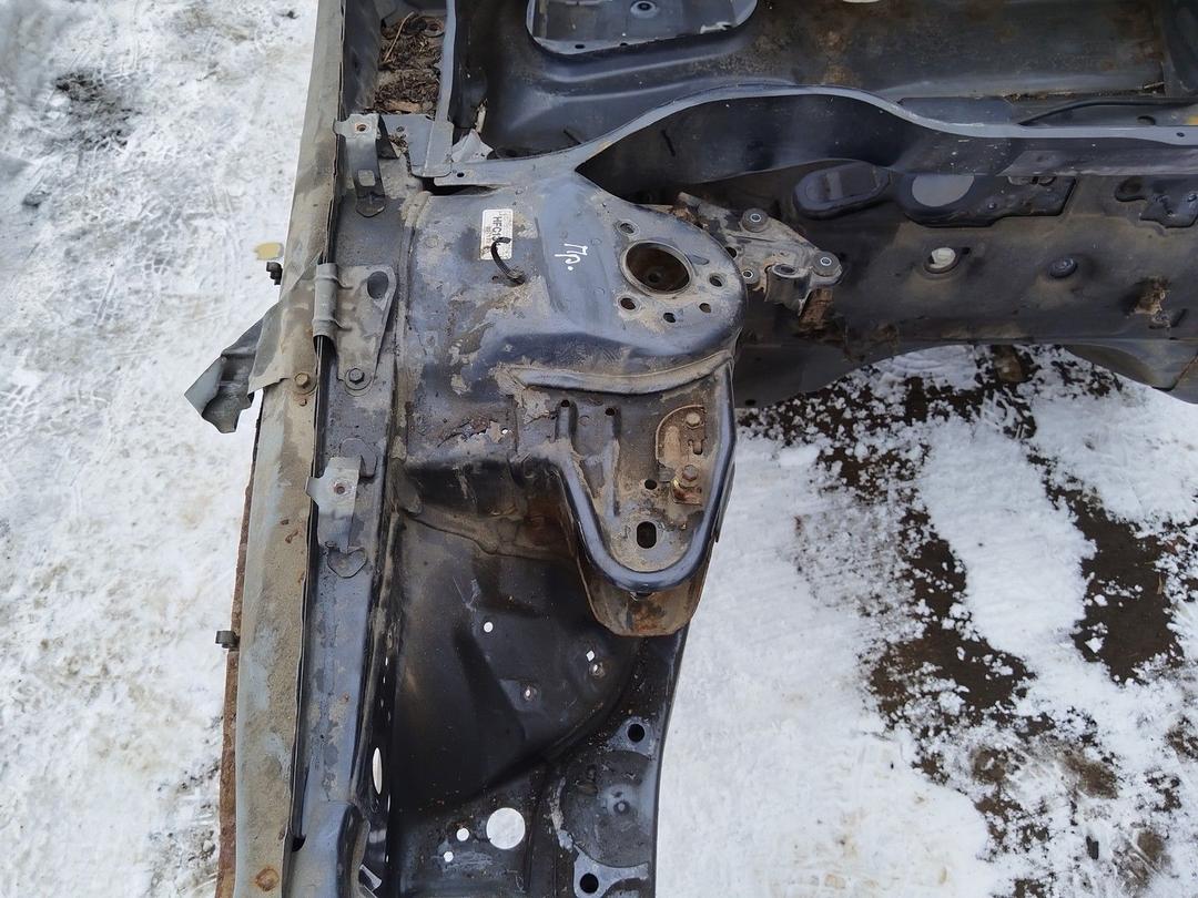 Стакан лонжерона правый VQWWGF Honda Accord