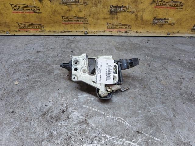 Замок двери передней правой TWL9NQ Mercedes C W202 купить в магазине запчастей бу