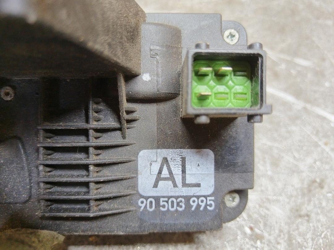 Замок двери задней левой 88WL31 Opel Vectra купить с доставкой