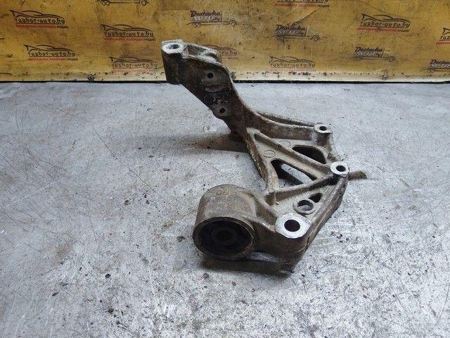 Рычаг передний левый EJ628W Volkswagen Polo купить