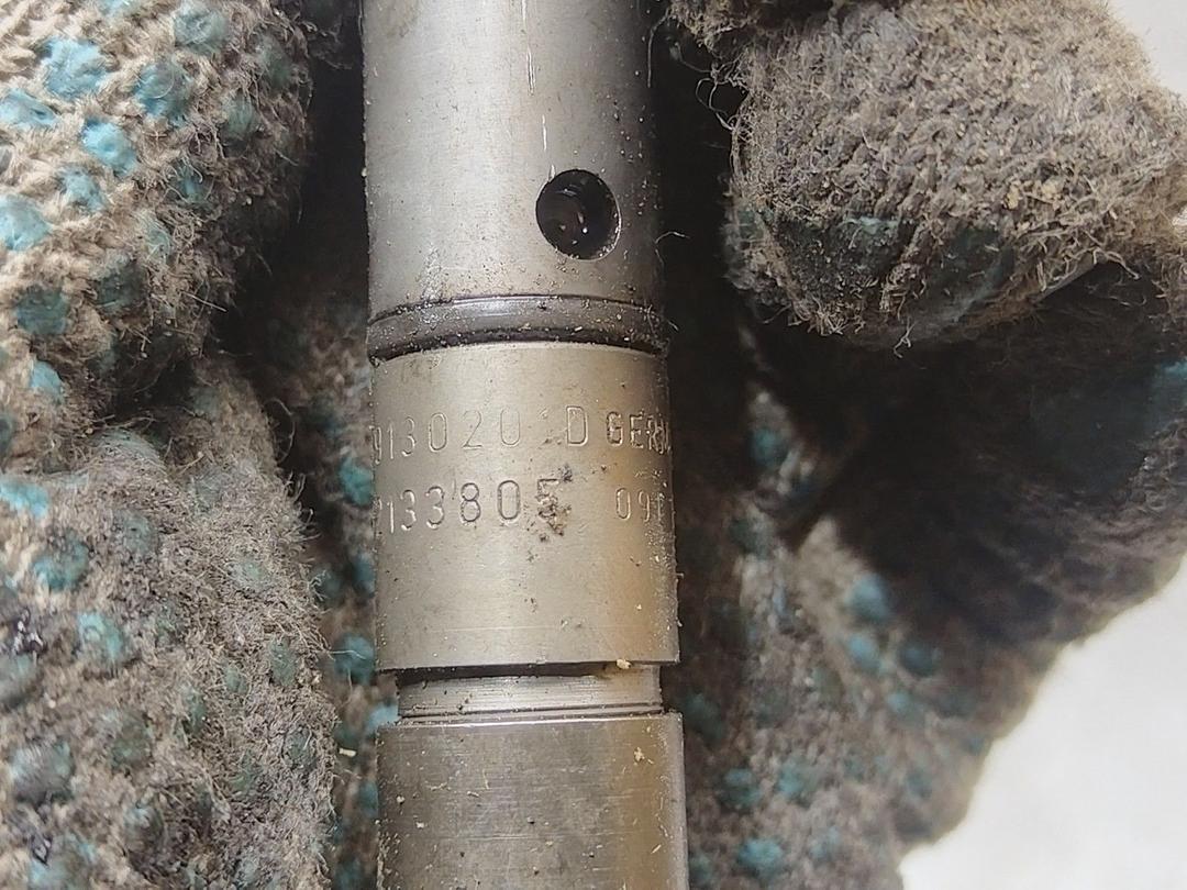 Форсунка HZCOV7 Audi A4 купить с доставкой