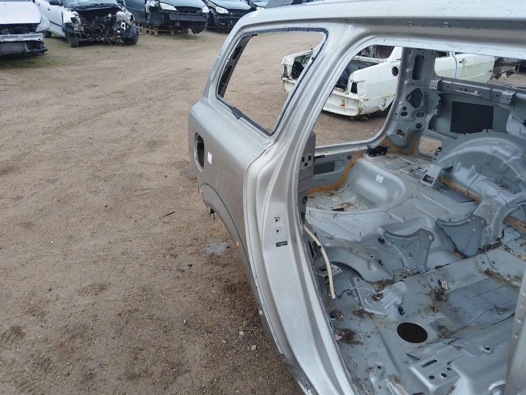 Крыло заднее правое KQ4VV0 Volvo XC70 купить с доставкой