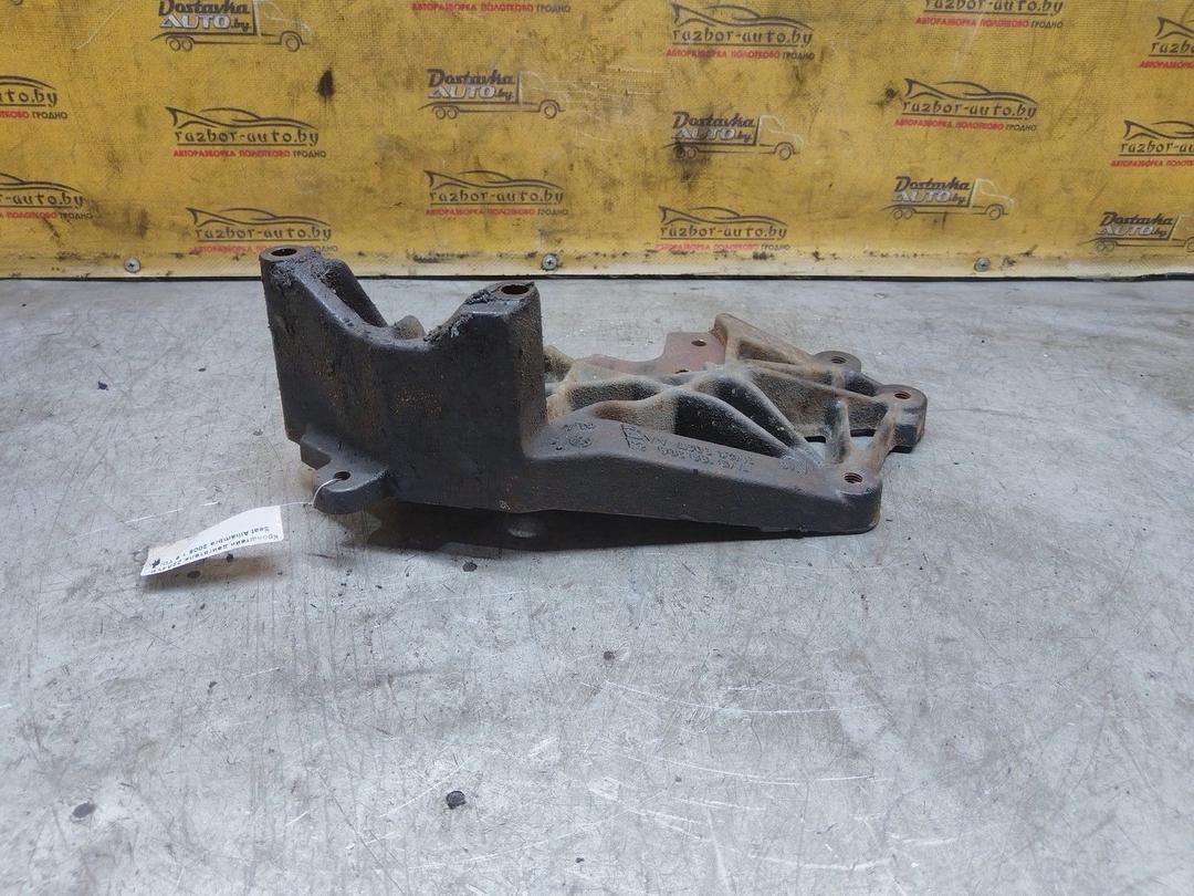 Кронштейн двигателя Z2A4YP Seat Alhambra купить
