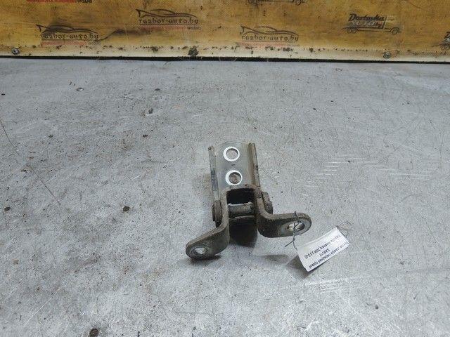 Петля двери передней правой CA8V17 Toyota Avensis купить в магазине запчастей бу