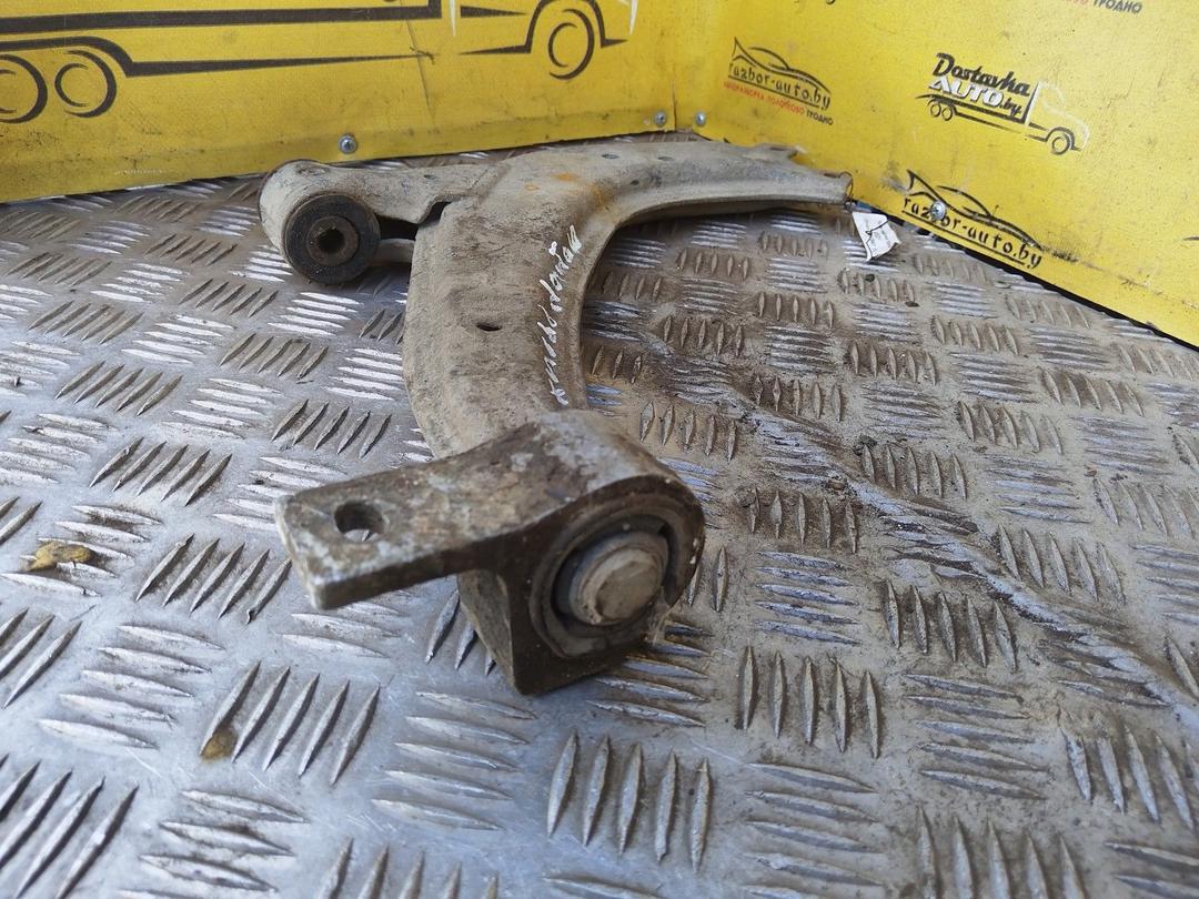 Рычаг передний правый 92UZLV Citroen Xsara купить на авторазборке