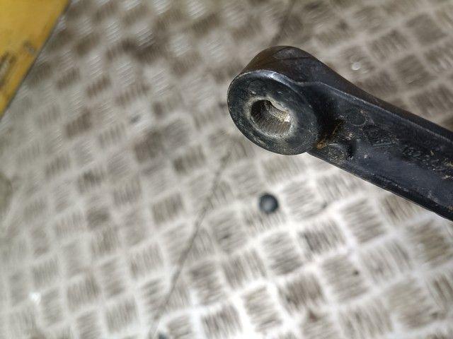 Щеткодержатель (поводок стеклоочистителя, дворник) 1LTOA6 Audi A6 купить с доставкой