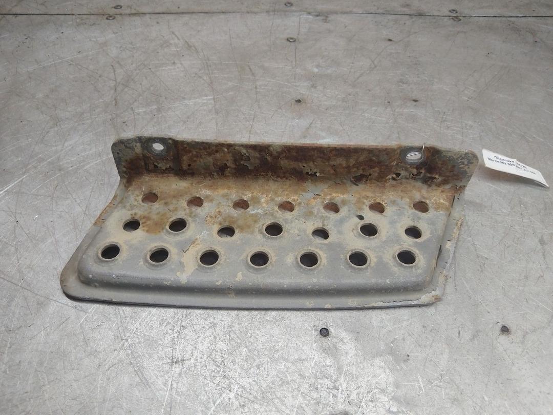 Подножка X7K4ZR Mercedes Sprinter