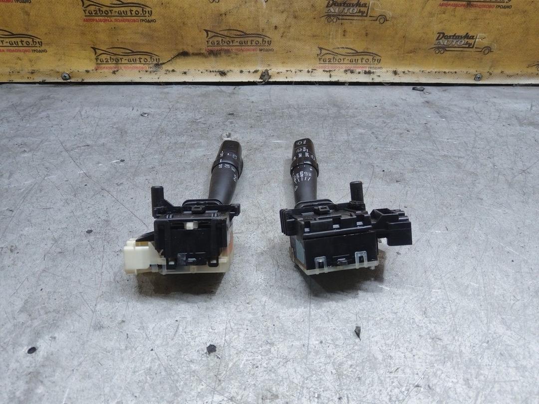 Переключатель подрулевой (стрекоза) P96FF2 Toyota Avensis undefined