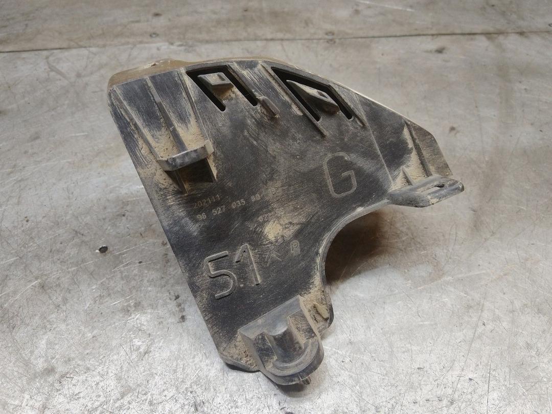 Кронштейн крепления бампера заднего BNI41H Citroen C4 купить