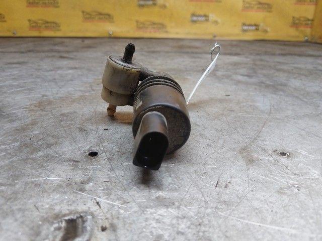 Насос (моторчик) омывателя стекла D35WTP Opel Insignia - Фото 4