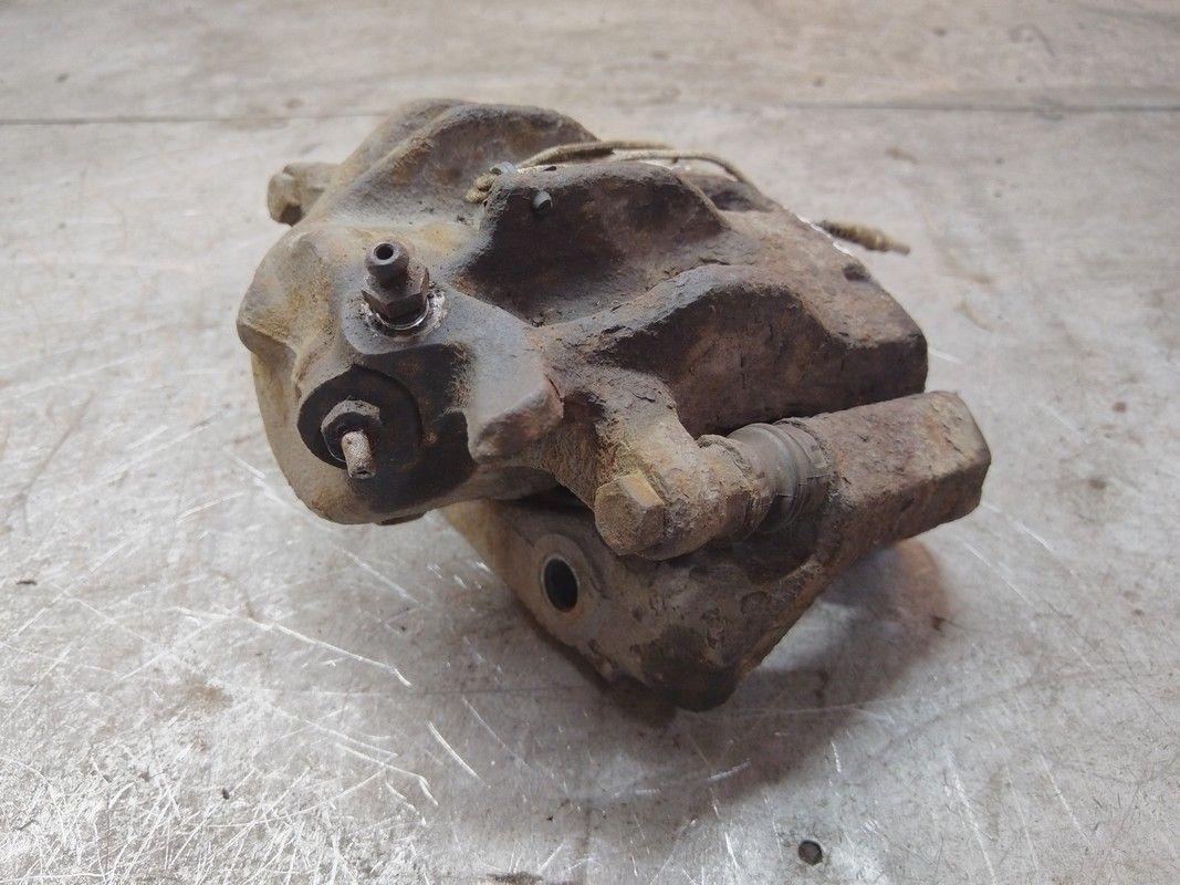 Суппорт передний правый RE1LKR Peugeot 406 - Фото 3