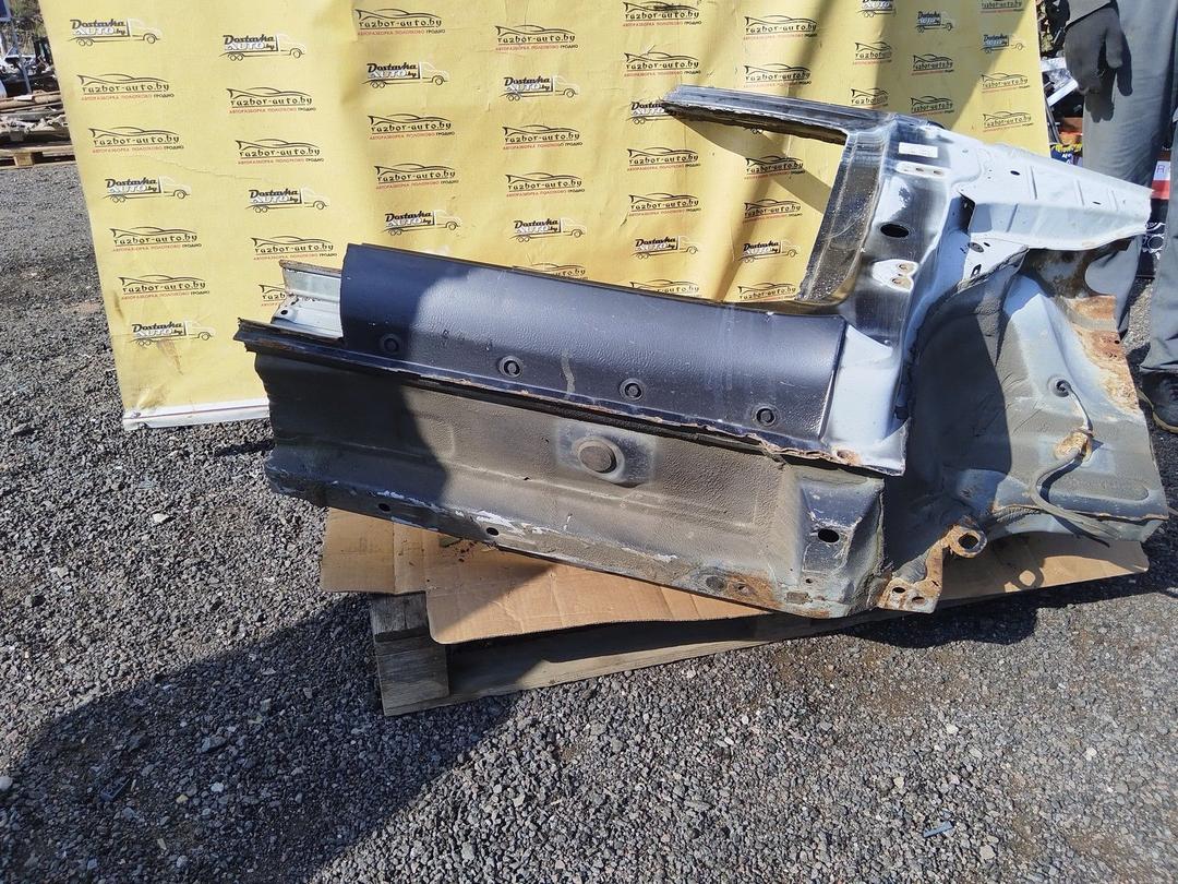 Стойка кузовная передняя правая V31NST Toyota Yaris купить на авторазборке