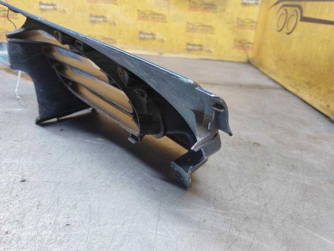 Решетка радиатора JZ0RH6 Renault Scenic undefined