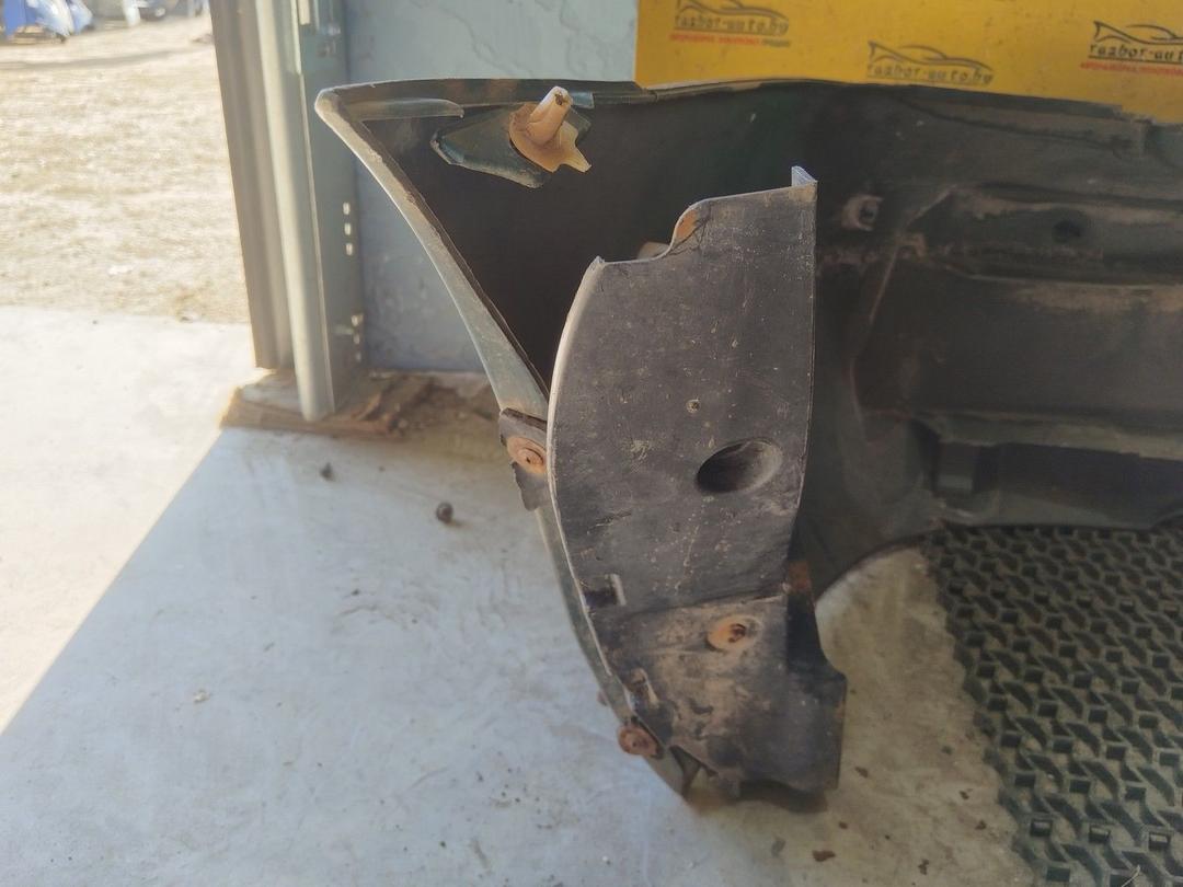 Бампер задний KAQD4S Mazda 323F - Фото 14