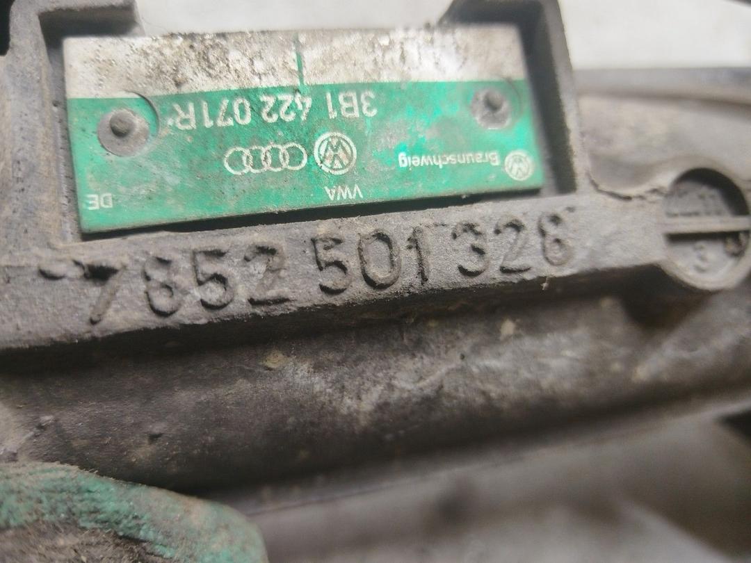 Рулевая рейка 0C2IK9 Volkswagen Passat купить с доставкой