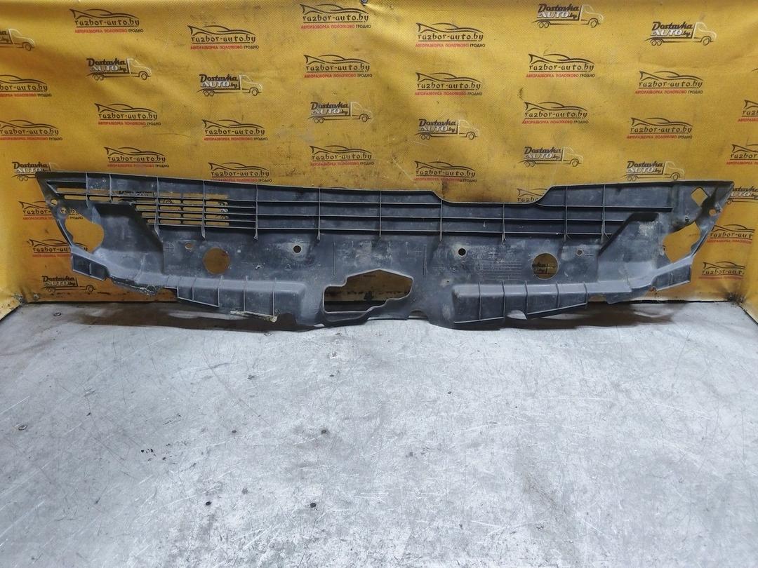 Накладка замка капота XXSBO5 Toyota Corolla Verso купить