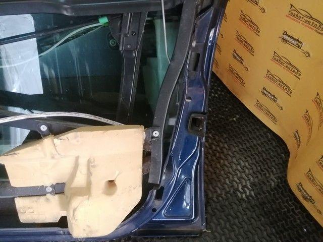 Замок двери передней правой MSF1O5 Audi A4 купить