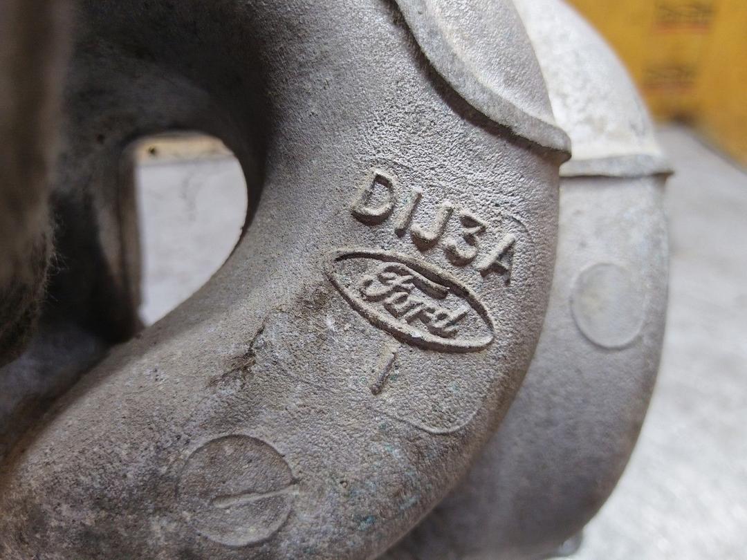 Коллектор впускной O20OYU Ford Escort купить с доставкой