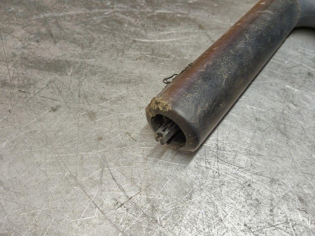 Рычаг ручного тормоза (ручника) ZNPZQ0 Mitsubishi Colt купить с доставкой