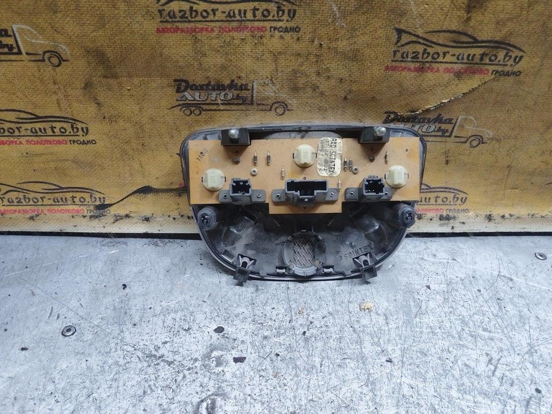 Фонарь салона (плафон) 8482J6 Peugeot 607 купить с доставкой