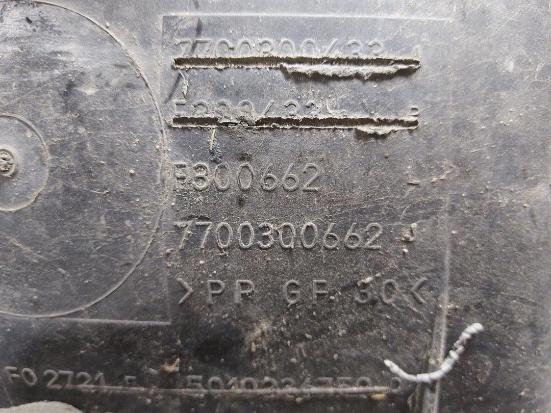 Корпус воздушного фильтра C9Q1LJ Renault Master undefined