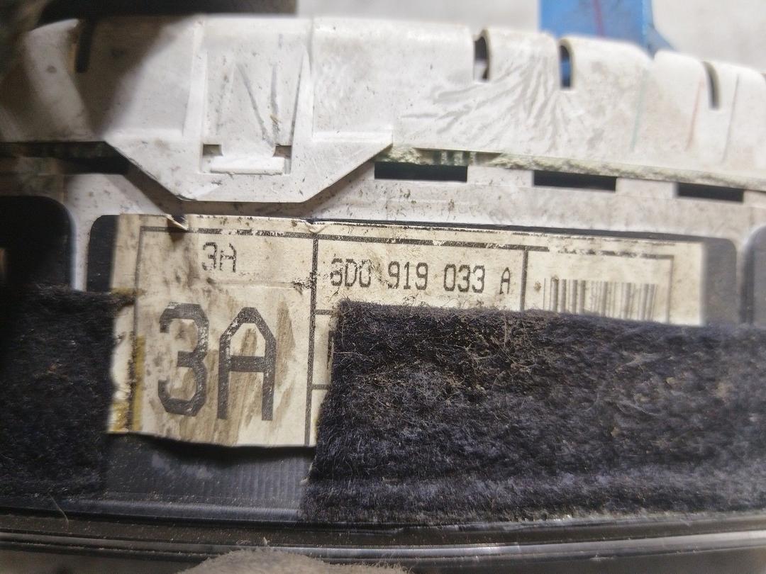 Щиток приборов (приборная панель) 3DZ6D1 Audi A4 купить в магазине запчастей бу