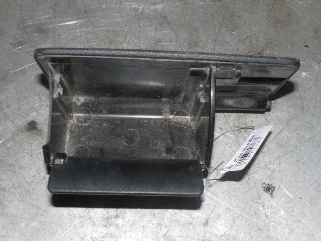 Пепельница ZW4B64 Peugeot 605 купить