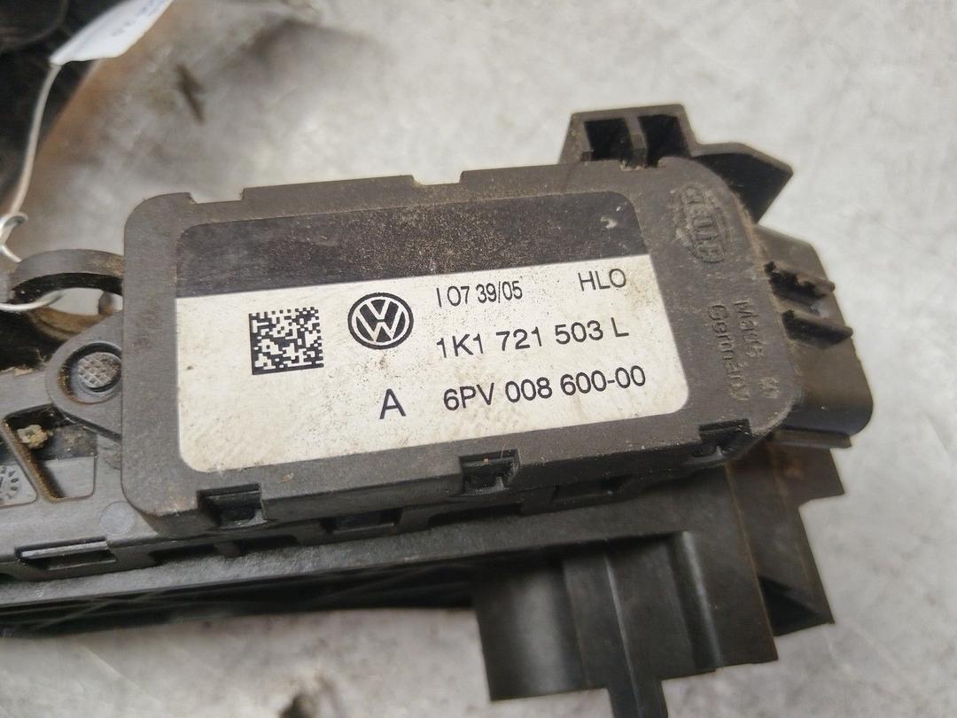 Педаль газа R9OGES Volkswagen Passat купить на авторазборке