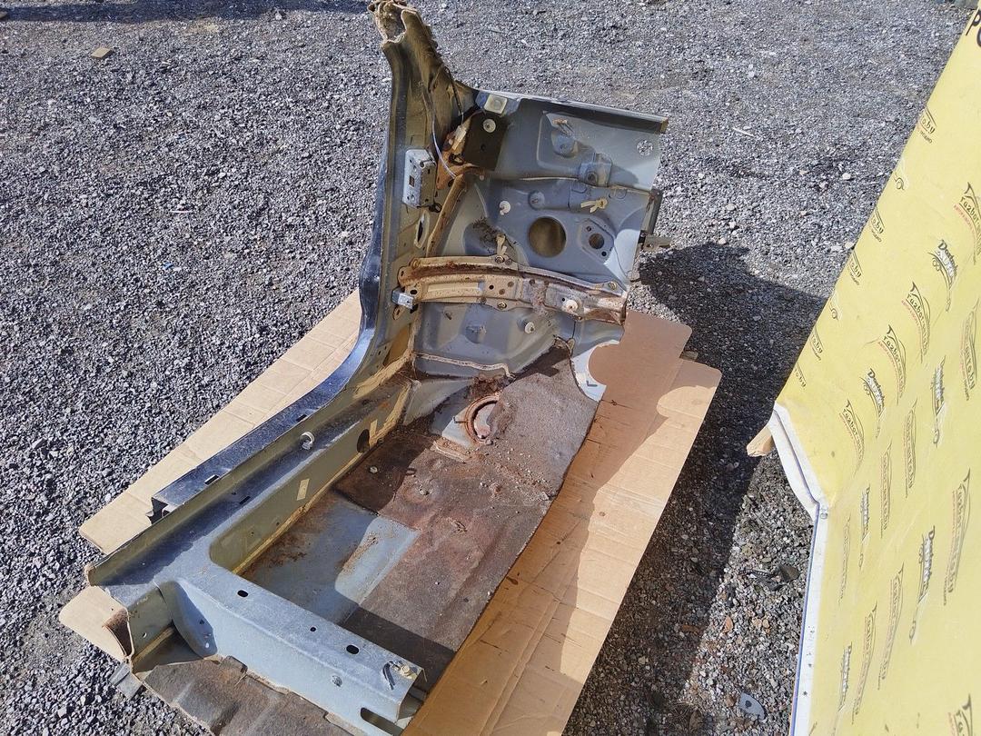 Стойка кузовная передняя левая G2Z5GL Mazda 6 купить в магазине запчастей бу