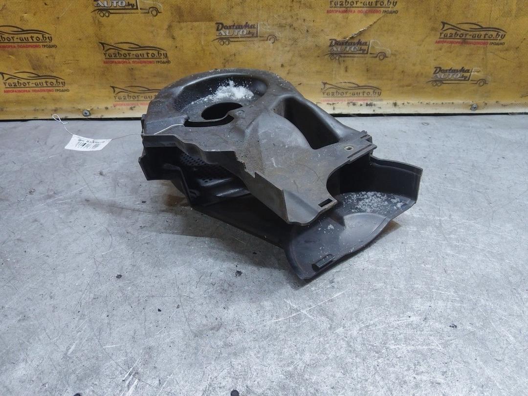 Защита (кожух) ремня ГРМ M7RQ52 Audi A4 купить в магазине запчастей бу