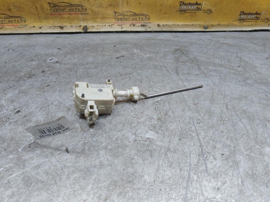 Активатор замка крышки топливного бака 59W1ZI Volkswagen Polo купить с доставкой