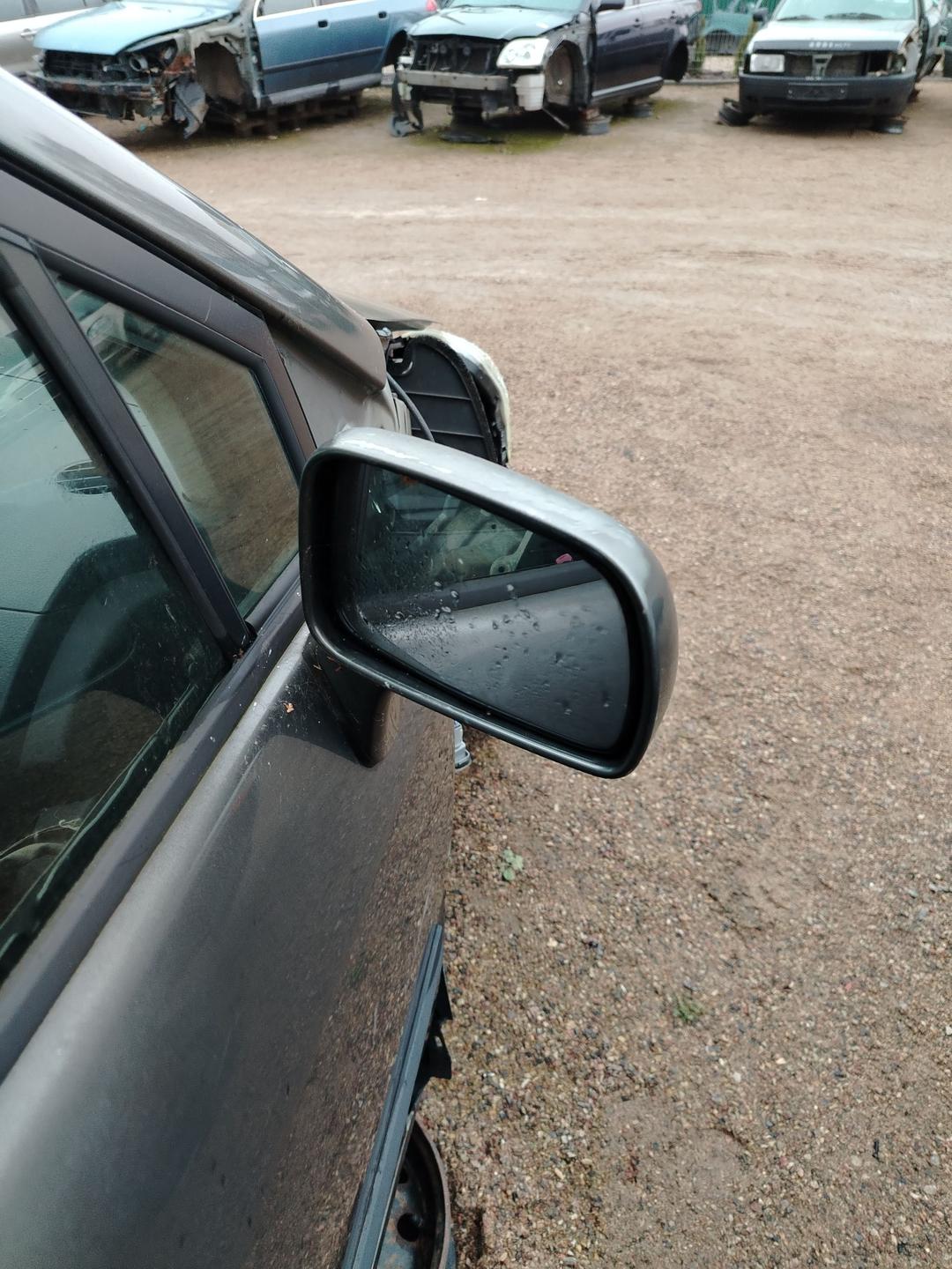 Зеркало наружное правое O4YOZH Toyota Corolla Verso