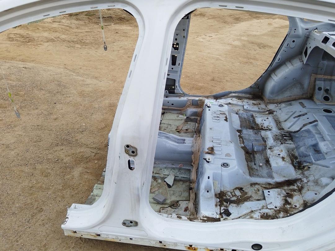 Стойка кузовная центральная левая DK7E4G Ford Fusion купить