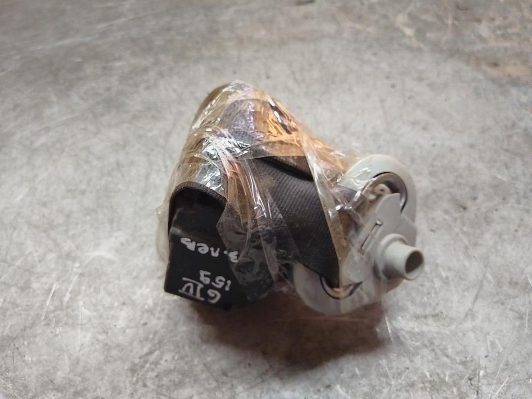 Ремень безопасности задний левый 7QMR37 Volkswagen Golf купить