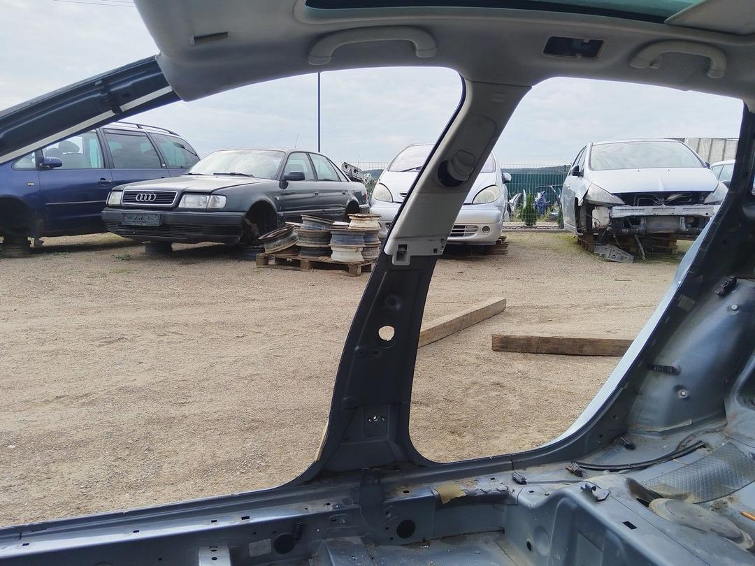 Стойка кузовная центральная правая WXT5O2 Peugeot 407 купить с доставкой