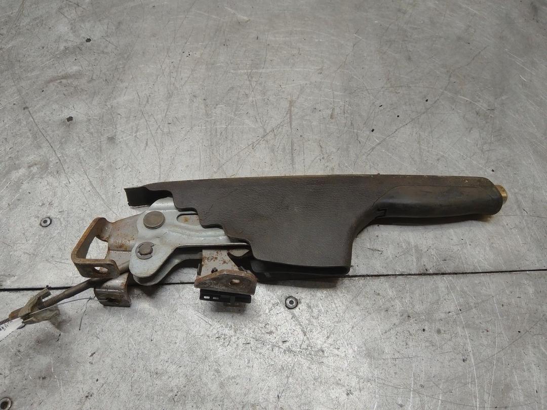 Рычаг ручного тормоза (ручника) RAYR3L Skoda Octavia