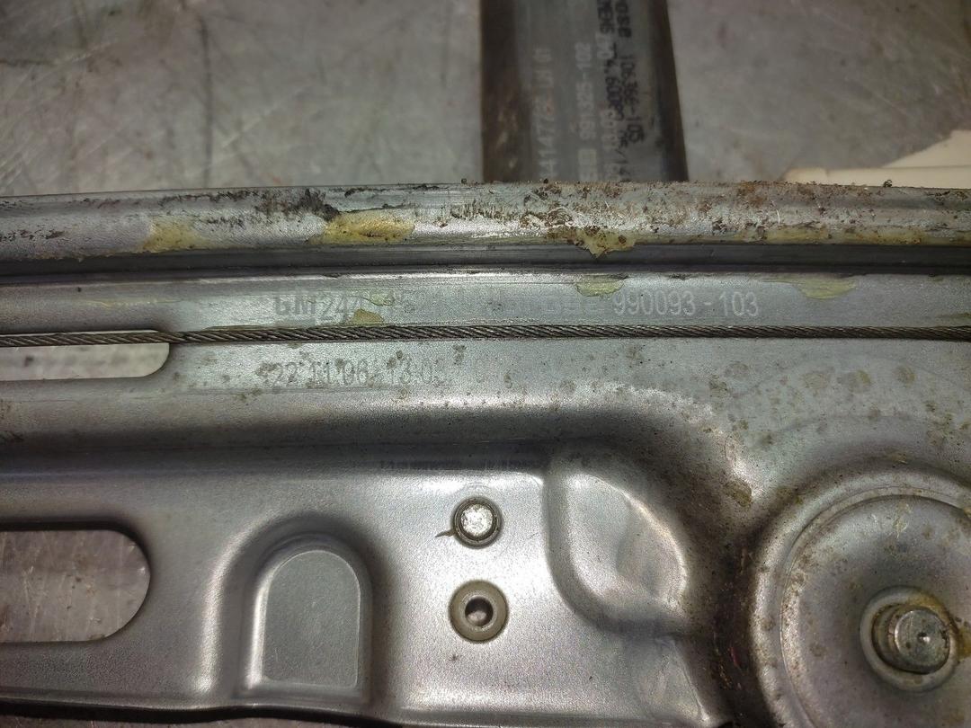 Стеклоподъемник электрический задний левый A2P0H5 Opel Signum купить