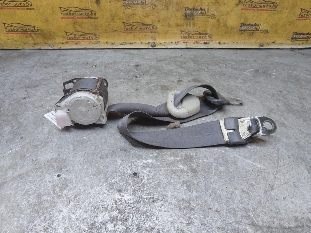 Ремень безопасности задний левый LG81YU Toyota Avensis