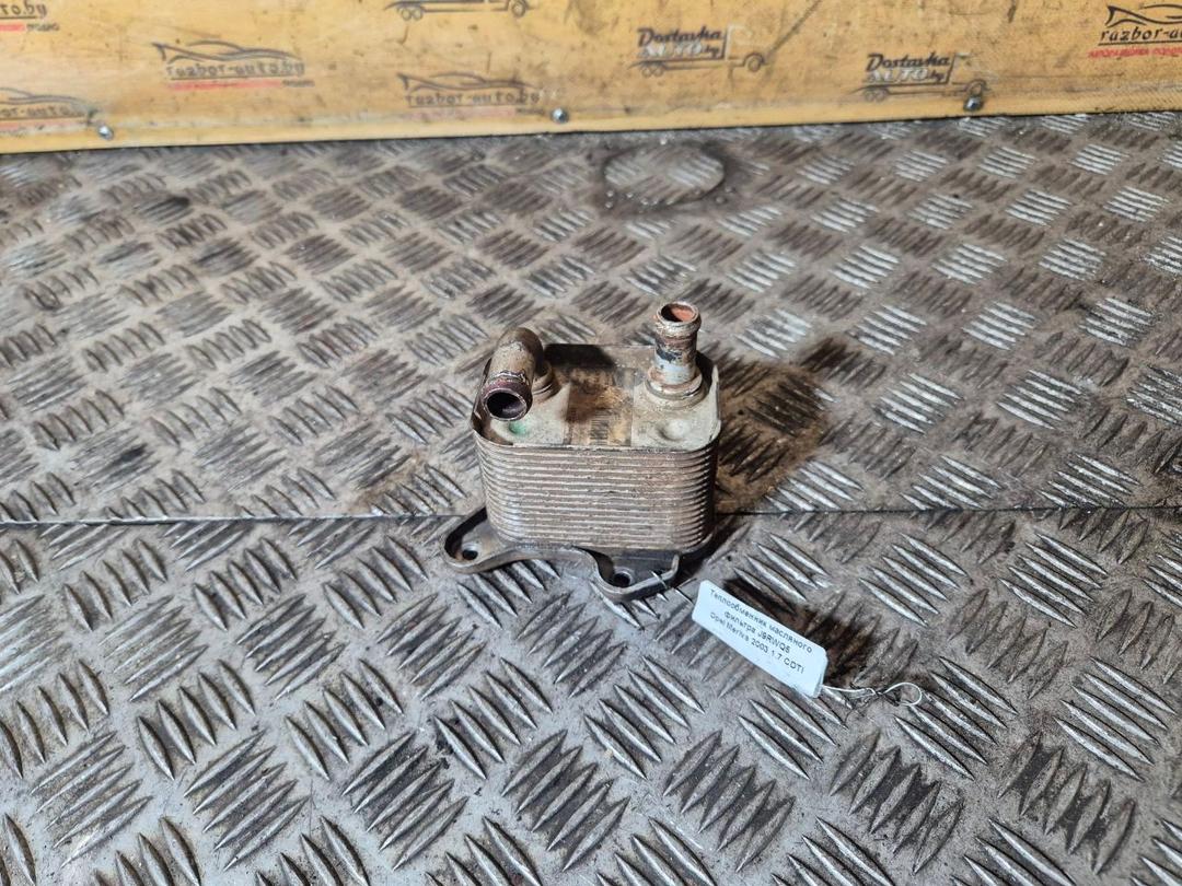 Теплообменник масляного фильтра J9RWQ5 Opel Meriva