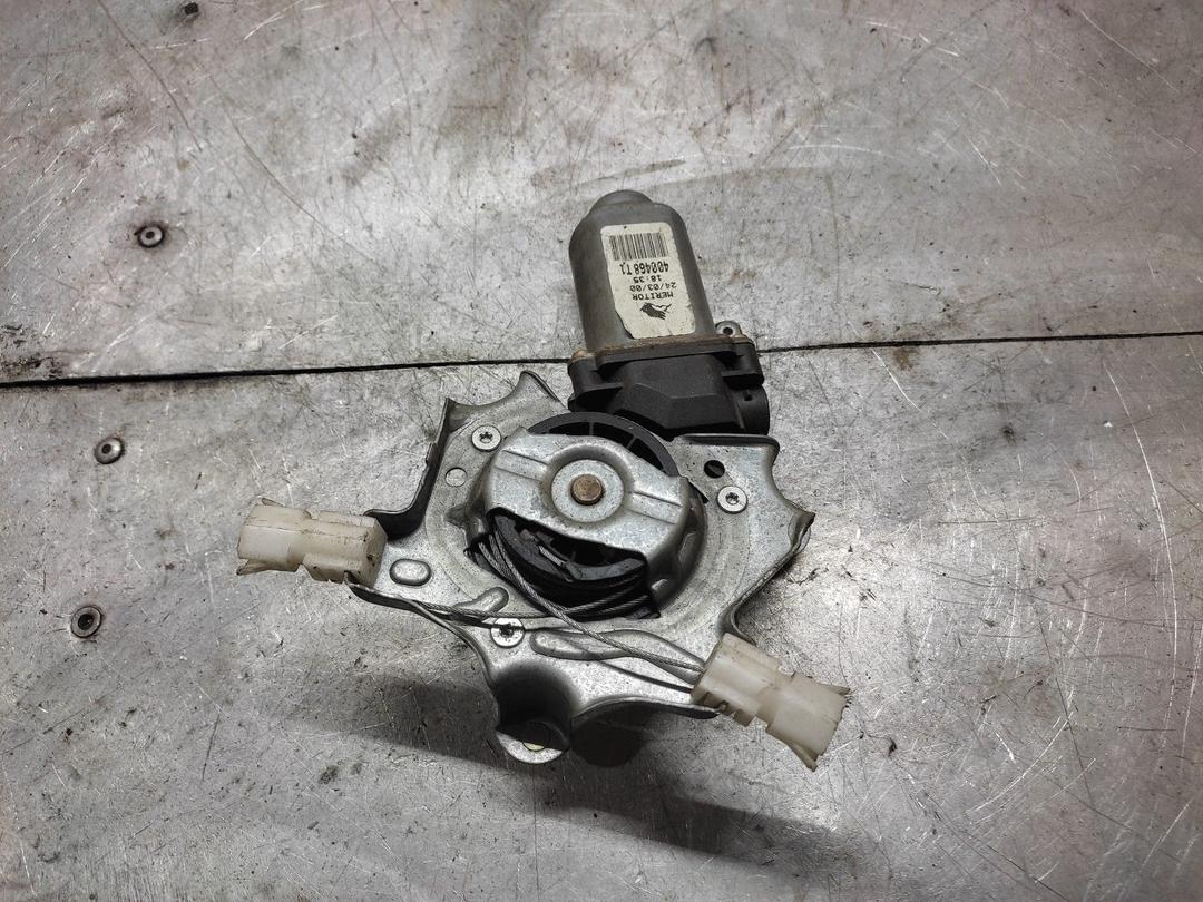 Моторчик стеклоподъемника передний правый A0KMP0 Renault Scenic купить