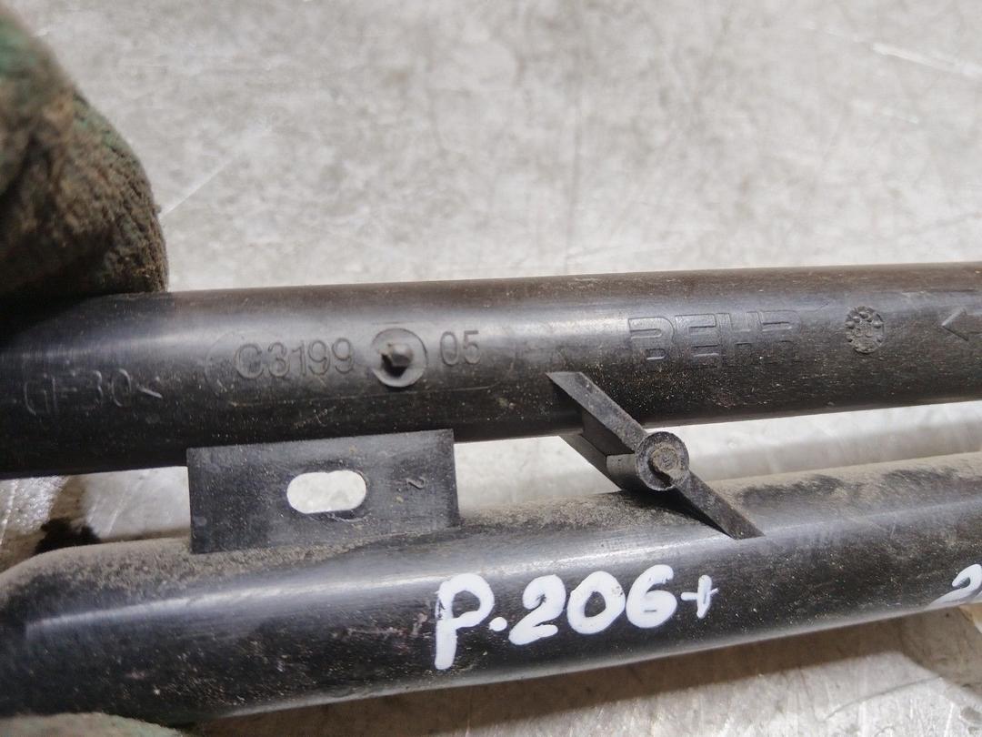 Патрубок отопителя (печки) 88YH7T Peugeot 206 купить в магазине запчастей бу