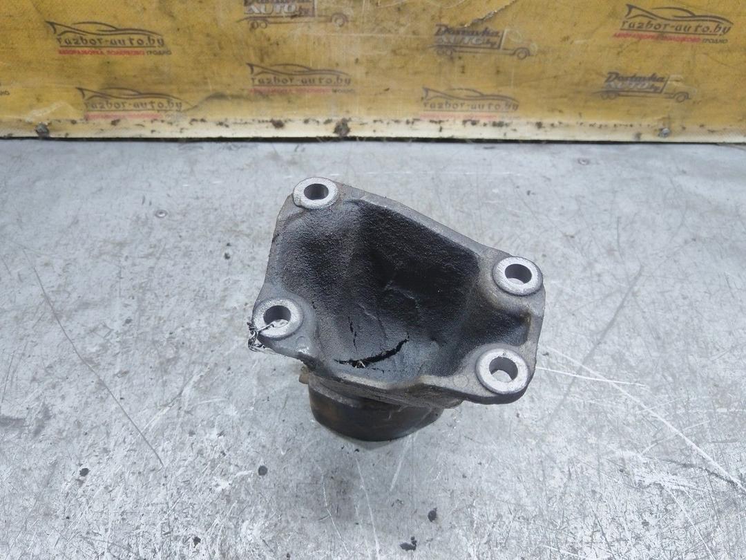 Кронштейн КПП MDVSRF Volkswagen Passat - Фото 4